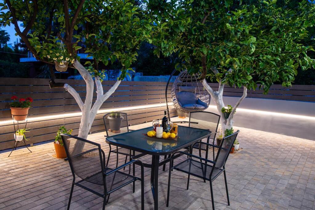Lemon Garden Stylish Private Apartment Kalamata Eksteriør billede
