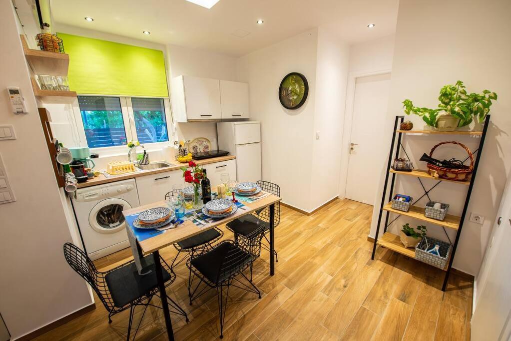 Lemon Garden Stylish Private Apartment Kalamata Eksteriør billede