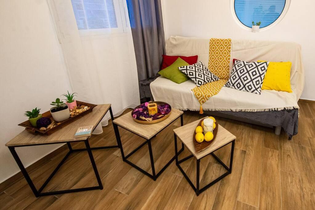 Lemon Garden Stylish Private Apartment Kalamata Eksteriør billede