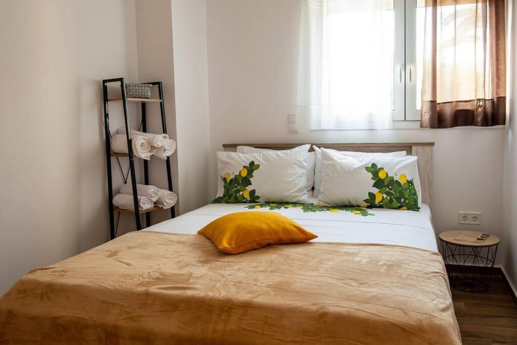 Lemon Garden Stylish Private Apartment Kalamata Eksteriør billede