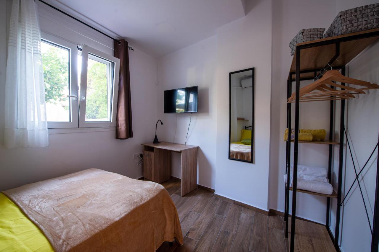Lemon Garden Stylish Private Apartment Kalamata Eksteriør billede